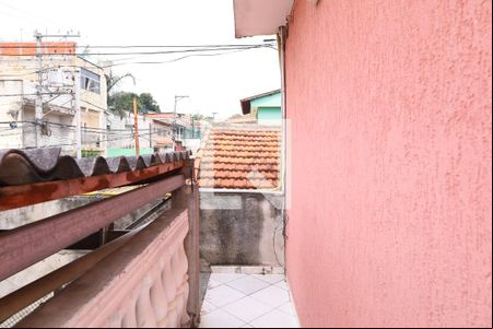 Varanda Sala  de casa para alugar com 2 quartos, 130m² em Conjunto Residencial José Bonifácio, São Paulo
