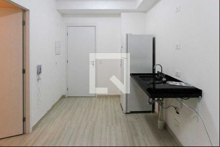 Sala e cozinha de apartamento à venda com 1 quarto, 28m² em Jardim Independência (são Paulo), São Paulo