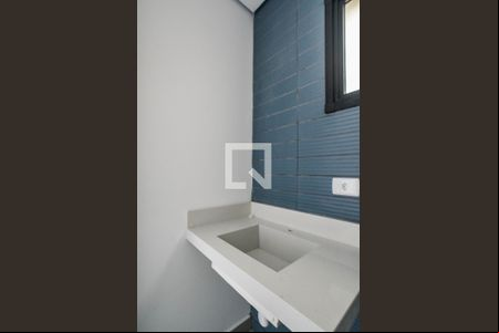 Lavabo de casa para alugar com 3 quartos, 227m² em Vila Lucinda, Santo André