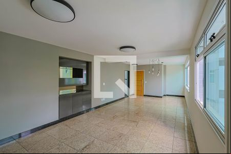 Sala de apartamento à venda com 4 quartos, 142m² em Funcionários, Belo Horizonte