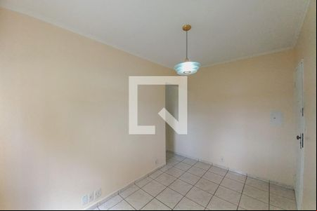 Sala de apartamento à venda com 3 quartos, 76m² em Vila Mimosa, Campinas