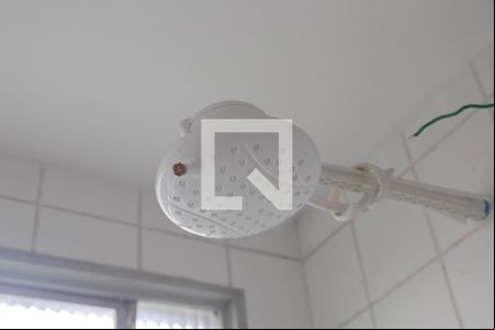 Banheiro de apartamento para alugar com 2 quartos, 48m² em Vila Izabel, Guarulhos