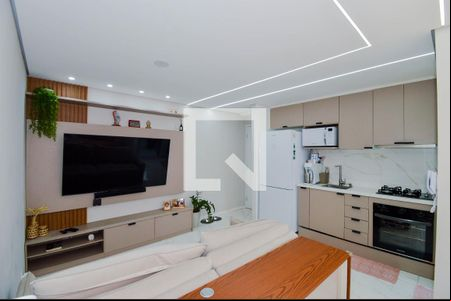 Sala/Cozinha de apartamento à venda com 2 quartos, 44m² em Vila Bremen, Guarulhos