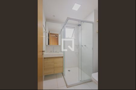 Banheiro de kitnet/studio à venda com 1 quarto, 30m² em Sumaré, São Paulo