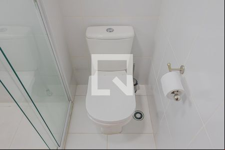 Banheiro de kitnet/studio à venda com 1 quarto, 30m² em Sumaré, São Paulo