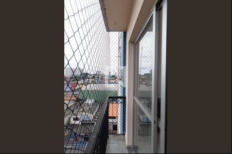 Sacada Sala de apartamento para alugar com 2 quartos, 52m² em Vila Carmosina, São Paulo
