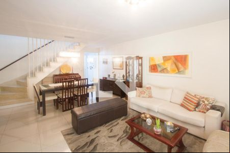 Sala de casa para alugar com 3 quartos, 140m² em Brooklin, São Paulo