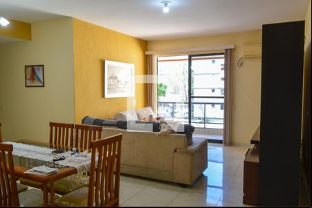 Sala de apartamento à venda com 3 quartos, 130m² em Tanque, Rio de Janeiro