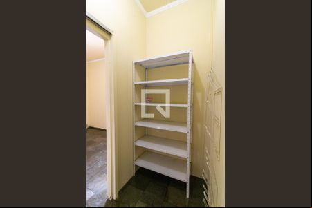 Quarto de casa de condomínio para alugar com 2 quartos, 120m² em Parque das Universidades, Campinas