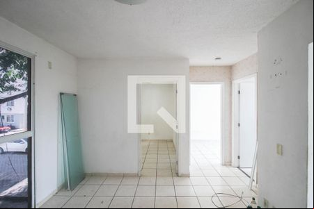 Sala de apartamento para alugar com 2 quartos, 43m² em Banco de Areia, Mesquita