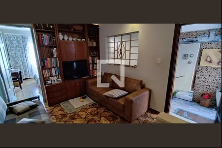 Sala de casa à venda com 4 quartos, 208m² em Vila Sonia, São Paulo