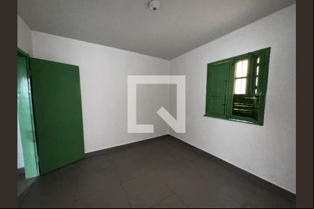 Quarto 1 de casa para alugar com 2 quartos, 50m² em Santa Tereza, Belo Horizonte