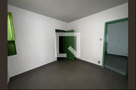 Quarto 1 de casa para alugar com 2 quartos, 50m² em Santa Tereza, Belo Horizonte