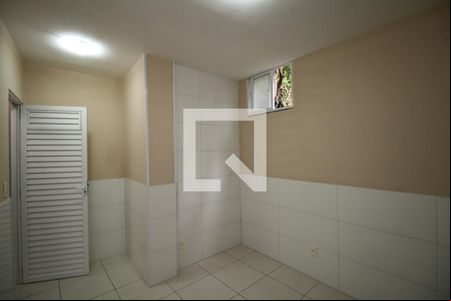 Quarto 1 de casa para alugar com 2 quartos, 65m² em Brás de Pina, Rio de Janeiro