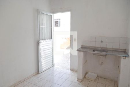 Casa para alugar com 1 quarto, 40m² em Parque Mikail, Guarulhos