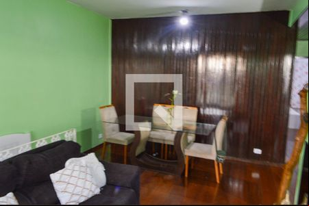 Sala de casa para alugar com 3 quartos, 220m² em Taquara, Rio de Janeiro