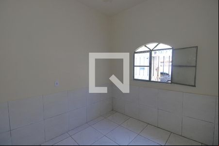 Quarto 1 de casa para alugar com 2 quartos, 80m² em Quintino Bocaiúva, Rio de Janeiro