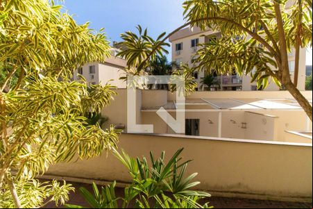 Vista da Sala de apartamento à venda com 2 quartos, 60m² em Maceio, Niterói