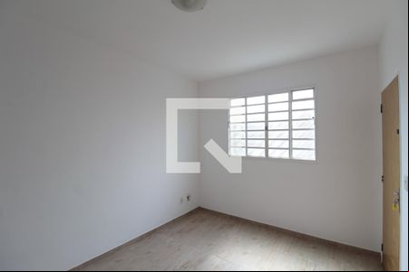 Sala de apartamento para alugar com 2 quartos, 55m² em Serrano, Belo Horizonte