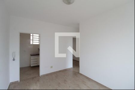 Sala de apartamento para alugar com 2 quartos, 55m² em Serrano, Belo Horizonte