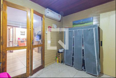 Quarto 2 de casa à venda com 2 quartos, 200m² em Mato Grande, Canoas