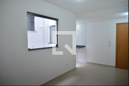 Sala de apartamento para alugar com 2 quartos, 42m² em Vila Sao Pedro, Santo André