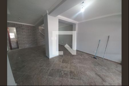 Sala de casa para alugar com 3 quartos, 180m² em Parque Sao Vicente, São Vicente