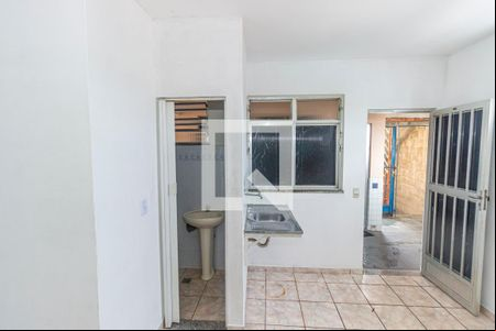 Studio de kitnet/studio para alugar com 1 quarto, 15m² em Bento Ribeiro, Rio de Janeiro