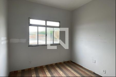 Quarto de casa para alugar com 1 quarto, 30m² em Jardim Olavo Bilac, Duque de Caxias
