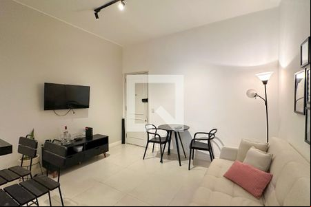 Sala de kitnet/studio para alugar com 1 quarto, 36m² em Leblon, Rio de Janeiro