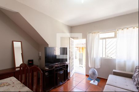 Sala de casa à venda com 2 quartos, 79m² em Santa Monica, Belo Horizonte