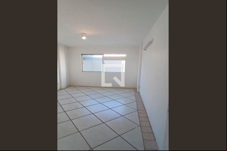 Quarto de apartamento para alugar com 2 quartos, 76m² em Coqueiros, Florianópolis