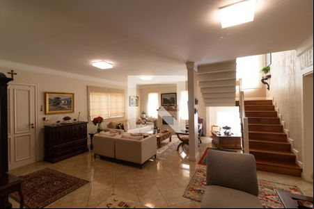 Sala de casa de condomínio para alugar com 4 quartos, 370m² em Loteamento Arboreto dos Jequitibas (sousas), Campinas