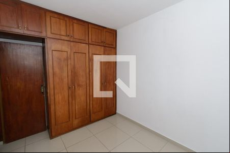 Quarto 1 de apartamento para alugar com 3 quartos, 76m² em Santa Cruz Industrial, Contagem