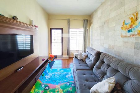 Sala de Estar de casa para alugar com 3 quartos, 279m² em Jardim Leonor, Campinas