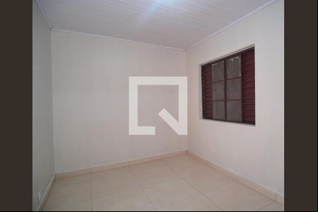 Quarto de casa à venda com 1 quarto, 70m² em Industrial, Novo Hamburgo