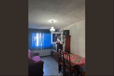 Sala de apartamento para alugar com 2 quartos, 47m² em Jardim Sulacap, Rio de Janeiro