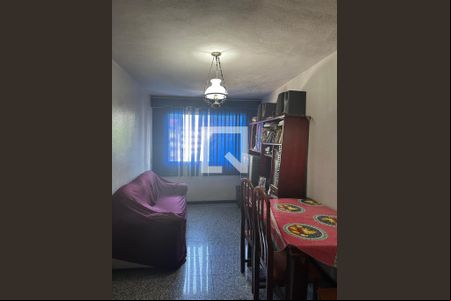 Sala de apartamento para alugar com 2 quartos, 47m² em Jardim Sulacap, Rio de Janeiro