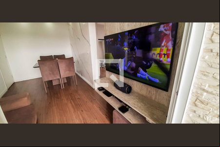 Sala de Estar de apartamento à venda com 2 quartos, 53m² em Conceicao, Osasco