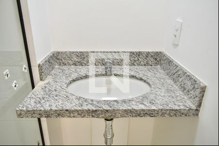 Banheiro de kitnet/studio à venda com 0 quarto, 25m² em Vila da Saúde, São Paulo