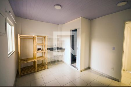 Studio de kitnet/studio para alugar com 1 quarto, 12m² em São Cristóvão, Rio de Janeiro