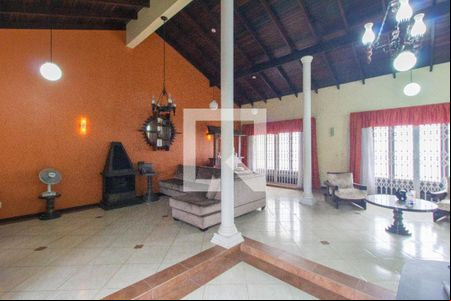 Sala 2 de casa para alugar com 3 quartos, 300m² em Igara, Canoas