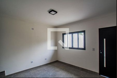Sala de casa à venda com 2 quartos, 66m² em Vila Humaita, Santo André