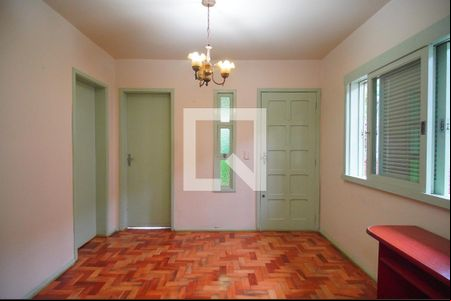 Sala de casa à venda com 2 quartos, 180m² em Boa Vista, Novo Hamburgo