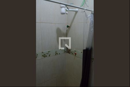 Banheiro de apartamento para alugar com 1 quarto, 49m² em Taquara, Rio de Janeiro