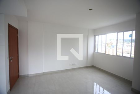 Sala de apartamento à venda com 2 quartos, 50m² em Padre Eustáquio, Belo Horizonte