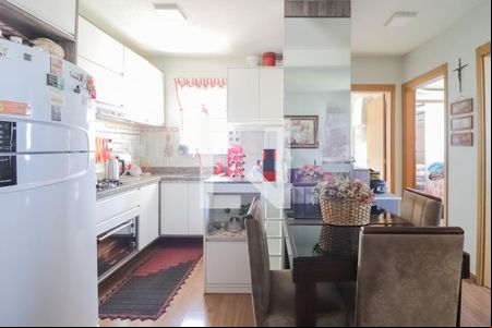 Sala  de apartamento à venda com 2 quartos, 50m² em Campina, São Leopoldo