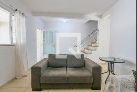 Sala de casa para alugar com 4 quartos, 180m² em Itapuã, Salvador