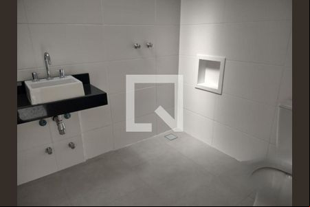 Casa de Condomínio à venda com 4 quartos, 211m² em Campo Belo, São Paulo