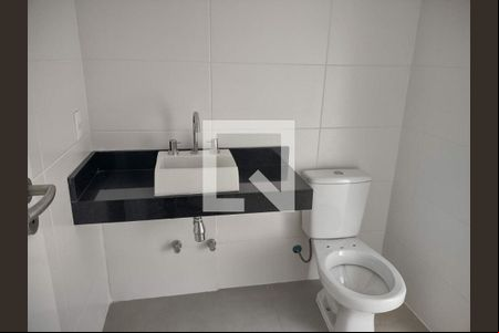 Casa de Condomínio à venda com 4 quartos, 211m² em Campo Belo, São Paulo